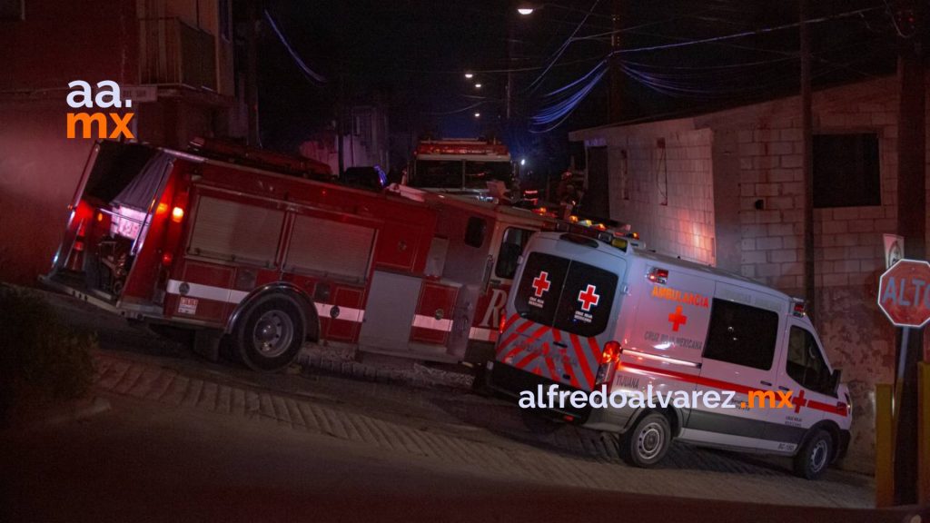 Mujer muere sepultada tras deslizamiento en Camino Verde