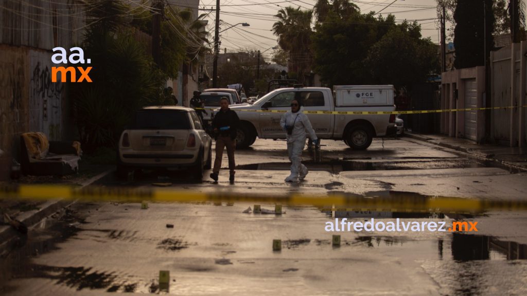 Asesinan a un hombre en su vivienda, dispararon desde la calle