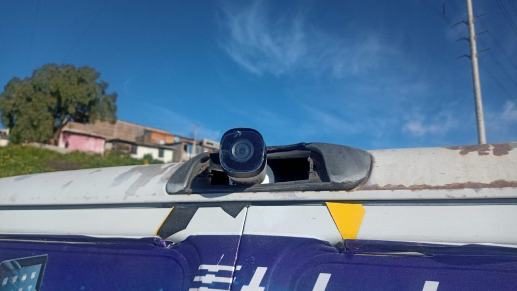 Tras persecución detienen a jovencitos armado que traían sistema de monitoreo Tras persecución detienen a jovencitos armado que traían sistema de monitoreo