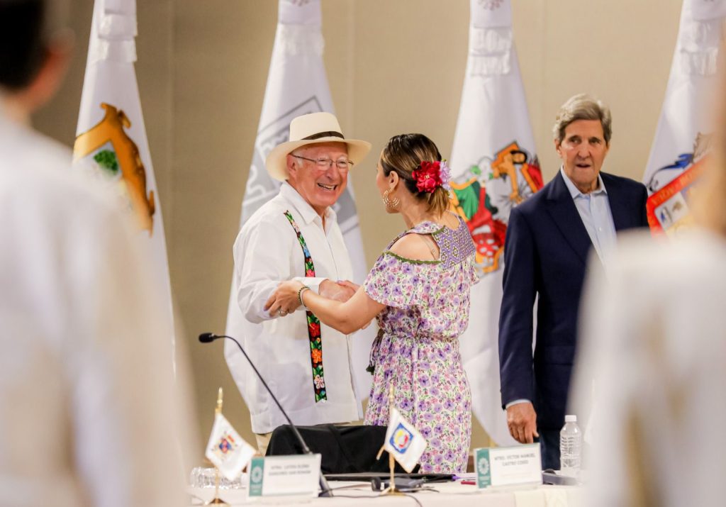 Marina del Pilar participa en estrategia binacional contra el cambio climático