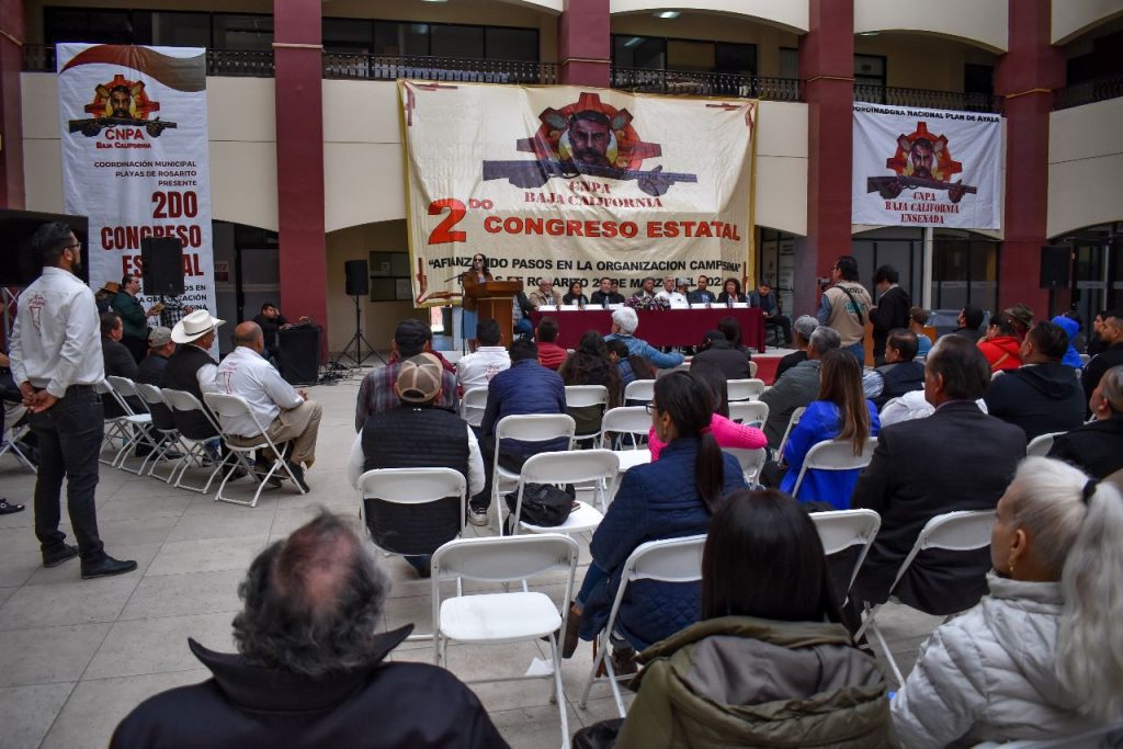 Araceli Brown asiste al Congreso de la Coord. Nacional Plan de Ayala en BC