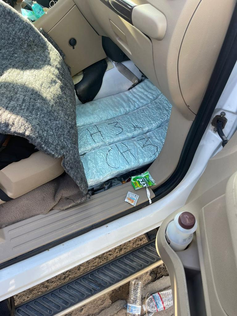 FESC y Sedena confiscan fentanilo, metanfetamina y cocaína en Mexicali