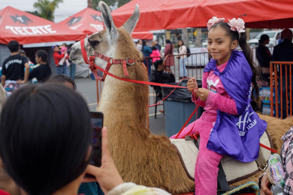Corporación Caliente celebra a los niños