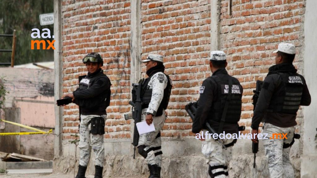 Acribillan a un hombre frente a una vivienda