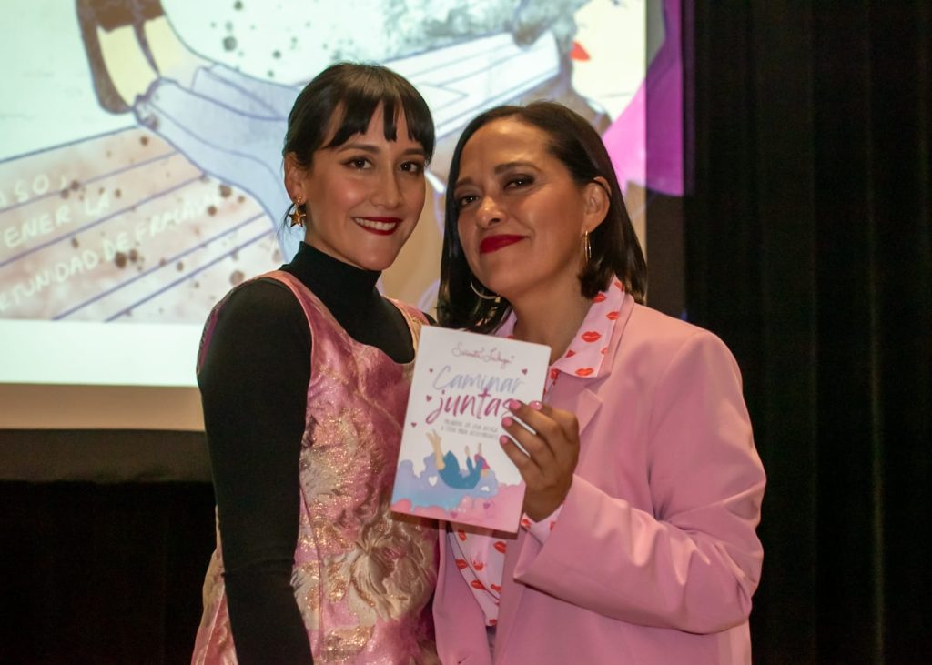 Presentan el libro de la Señorita Lechuga, una mujer en el siglo XXI