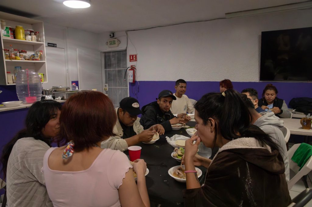 Doña Esther conmemora el Día de la Mujer con Cocina Calientita