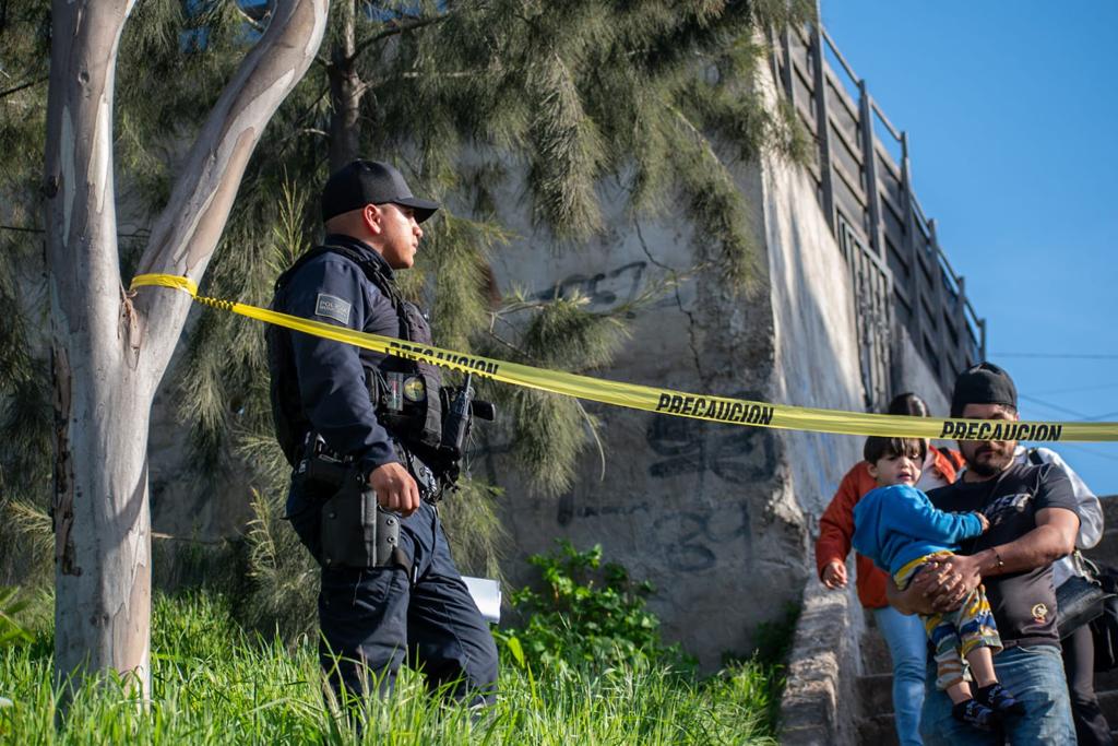 Persecución termina en enfrentamiento entre autoridades y delincuentes