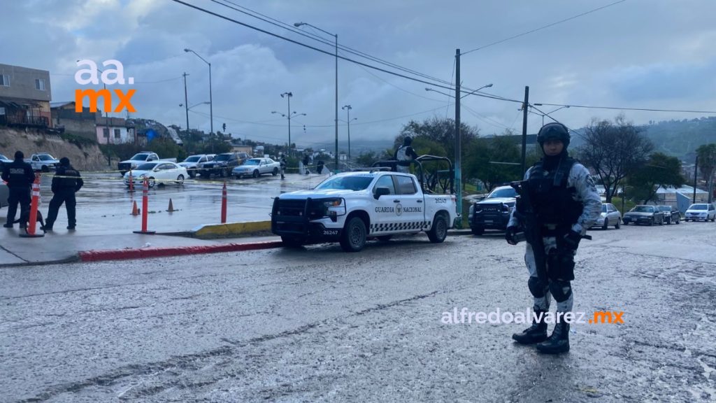 Arrojan artefacto explosivo a subdelegación en Tijuana
