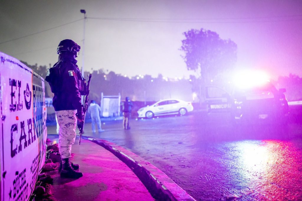 Asesinan a un taxista mientras estaba en circulación