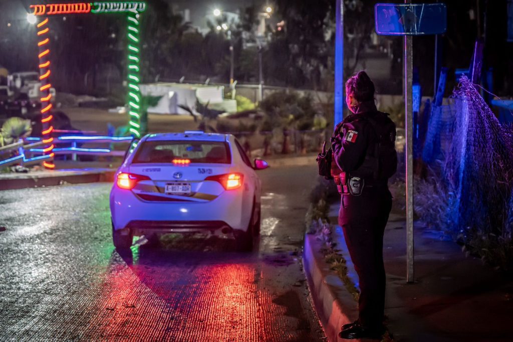Asesinan a un taxista mientras estaba en circulación