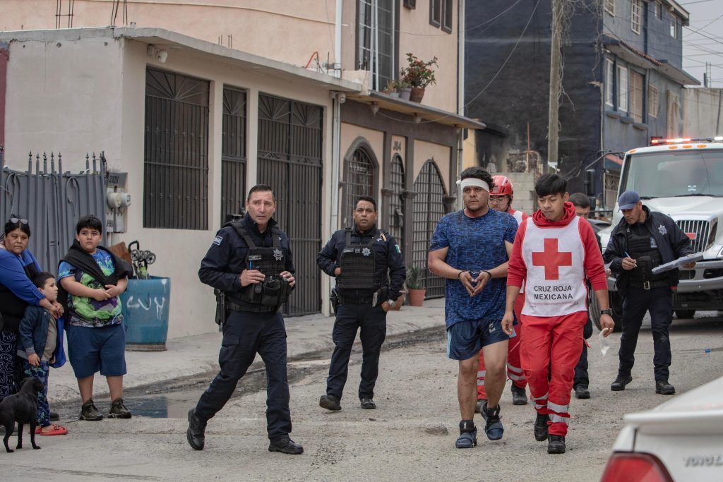 Por riña sujeto abre llave de gas y provoca explosión