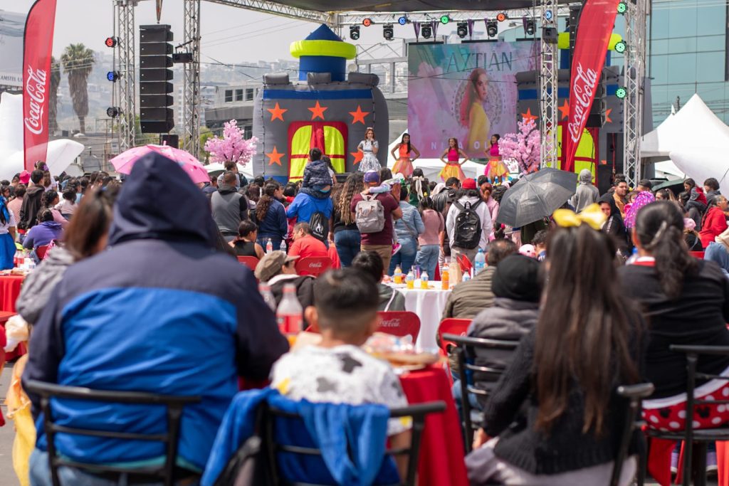 Miles de niños celebraron su día en caliente