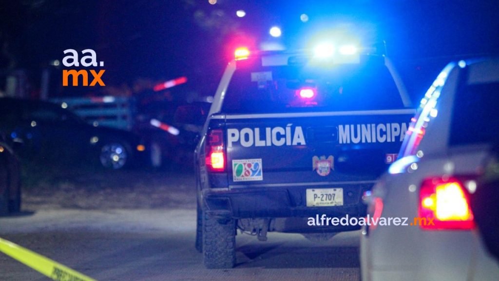 Acribillan a un hombre frente a su familia