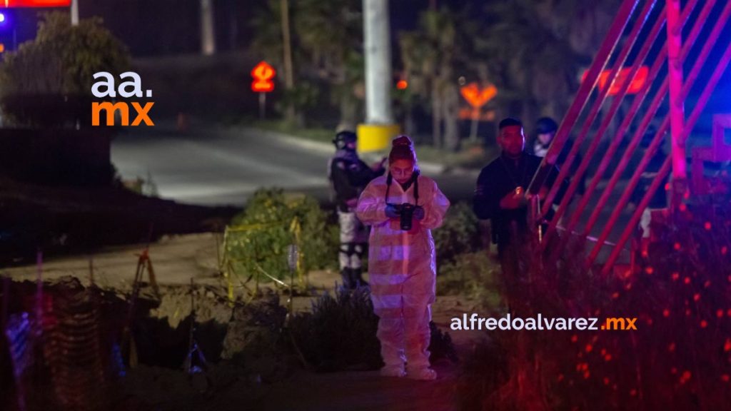 Incendian auto con un cadáver en la cajuela