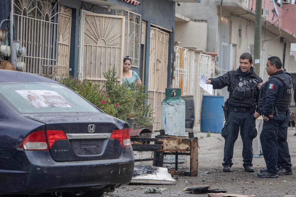Por riña sujeto abre llave de gas y provoca explosión