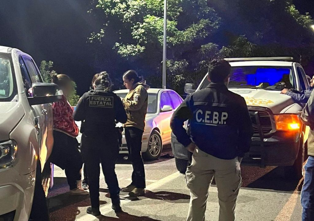 Localizan en Tijuana a adolescente con alerta Amber en Oaxaca; detienen a su acompañante