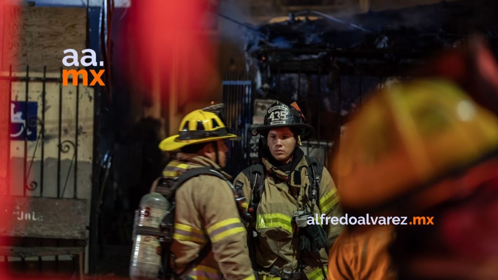 Pareja muere calcinada tras incendio de cuartería