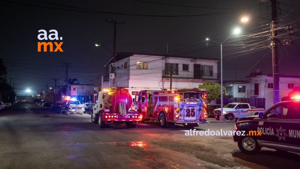 Pareja muere calcinada tras incendio de cuartería