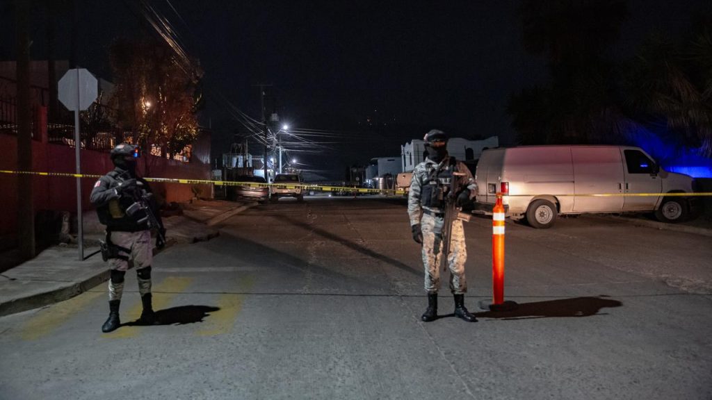 Decapitan un cuerpo y lo dejan en la calle con un mensaje