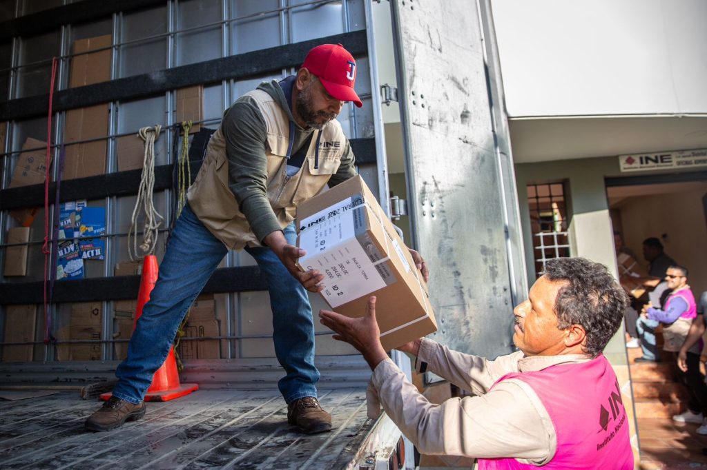 Más de 10 millones de boletas electorales llegan a Baja California