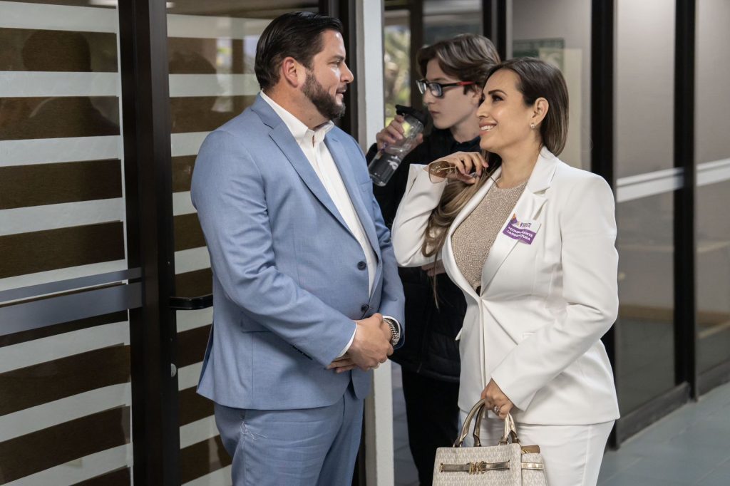 Exesposa de Ismael Burgueño desmiente deuda alimentaria y violencia familiar Exesposa de Ismael Burgueño desmiente deuda alimentaria y violencia familiar