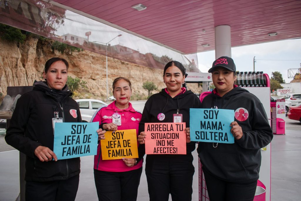 Trabajadoras de rendichicas afectadas por desabasto de gasolina