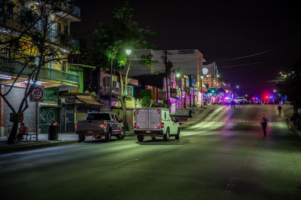 Asesinan a dos hombres cerca de la avenida Revolución