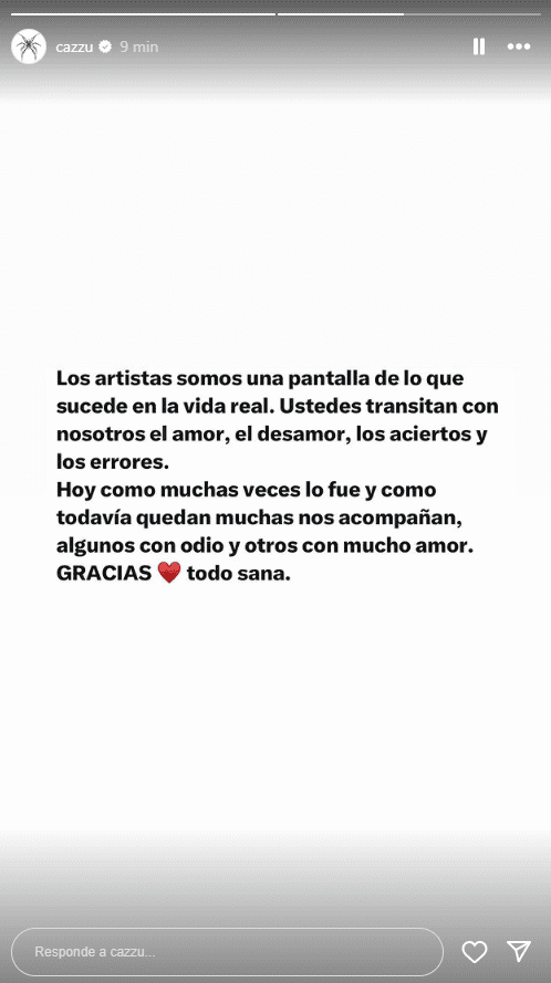Christian Nodal y Cazzu anuncian el fin de su relación
