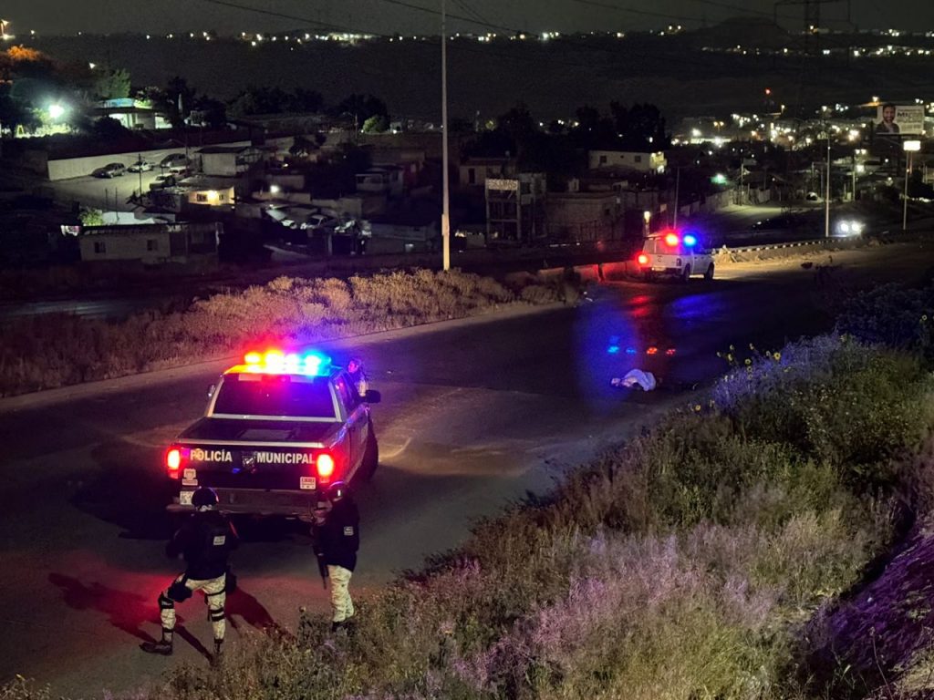 Fuego consume una casa en Rancho del Carmen