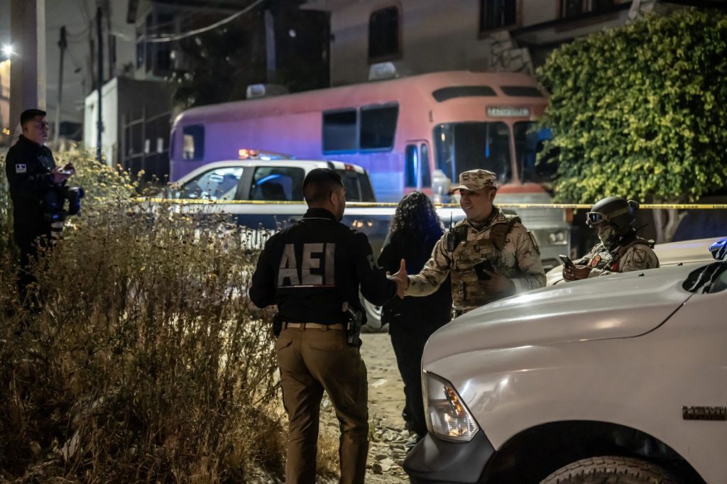 Fuego consume una casa en Rancho del Carmen