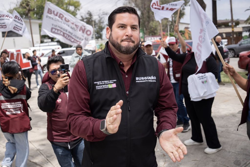 Ismael Burgueño reitera apoyo de su gobierno para el desarrollo de la niñez Ismael Burgueño reitera apoyo de su gobierno para el desarrollo de la niñez