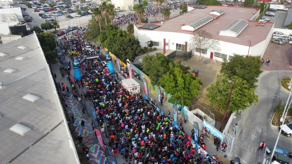 Corren 6 mil en serial Atlético Cerro Colorado-La Mesa