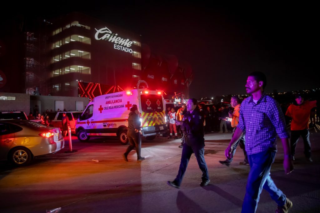 Muere aficionado de Xolos que fue atacado a balazos en el Estadio