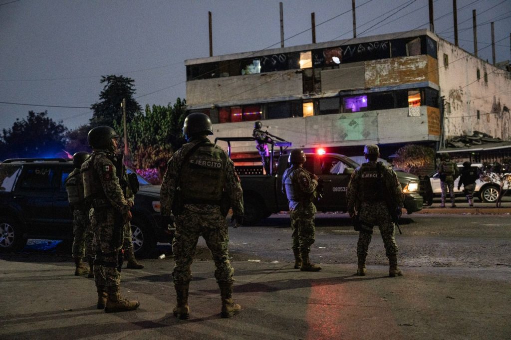 Una pareja asesinada y una mujer lesionada el saldo de un ataque armado