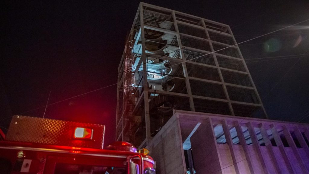 Cientos de usuarios del Aeropuerto de Tijuana varados tras falla informática