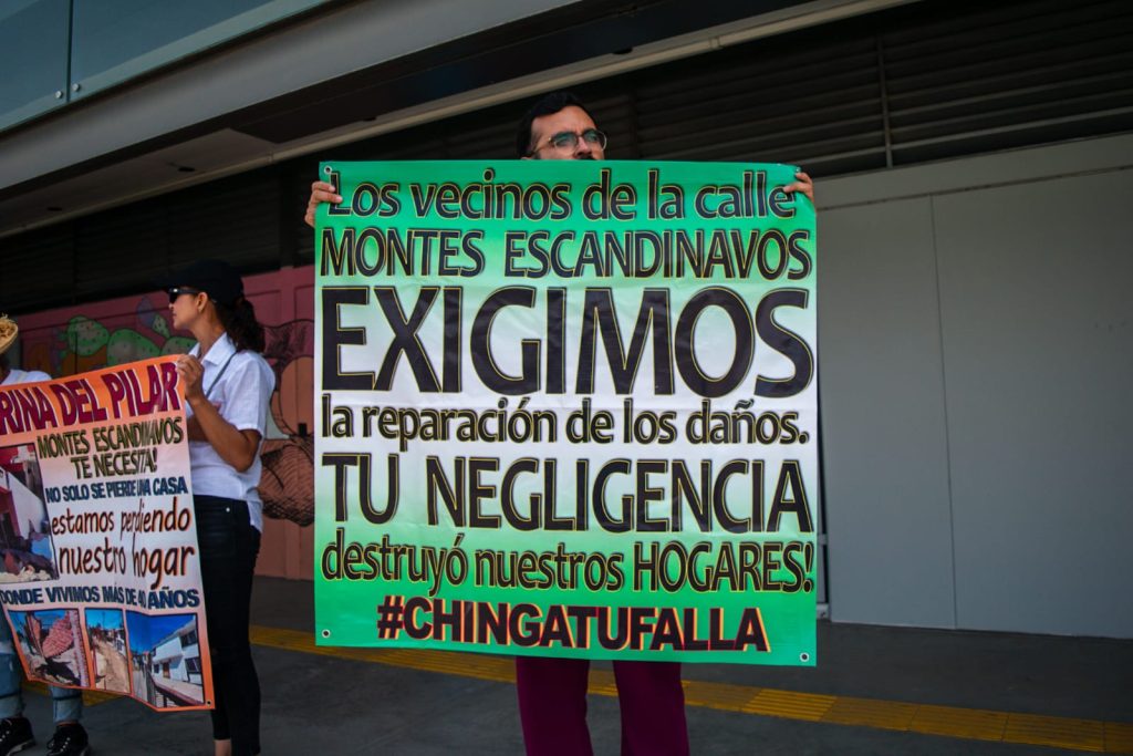 Habitantes de Lomas conjunto Residencial solicitan el apoyo para salvar sus casas