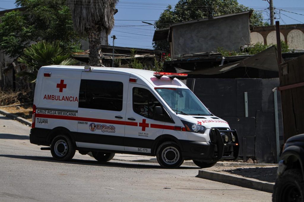 Tras persecución, joven es asesinado en el patio de su casa