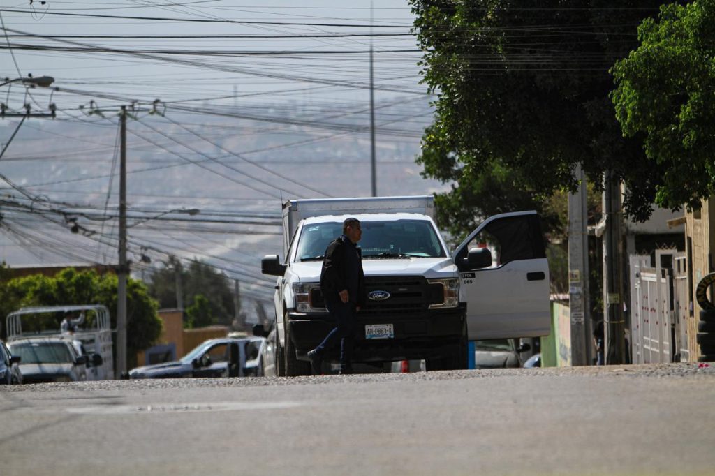 Hallan el cadáver de una mujer en una caja de plástico