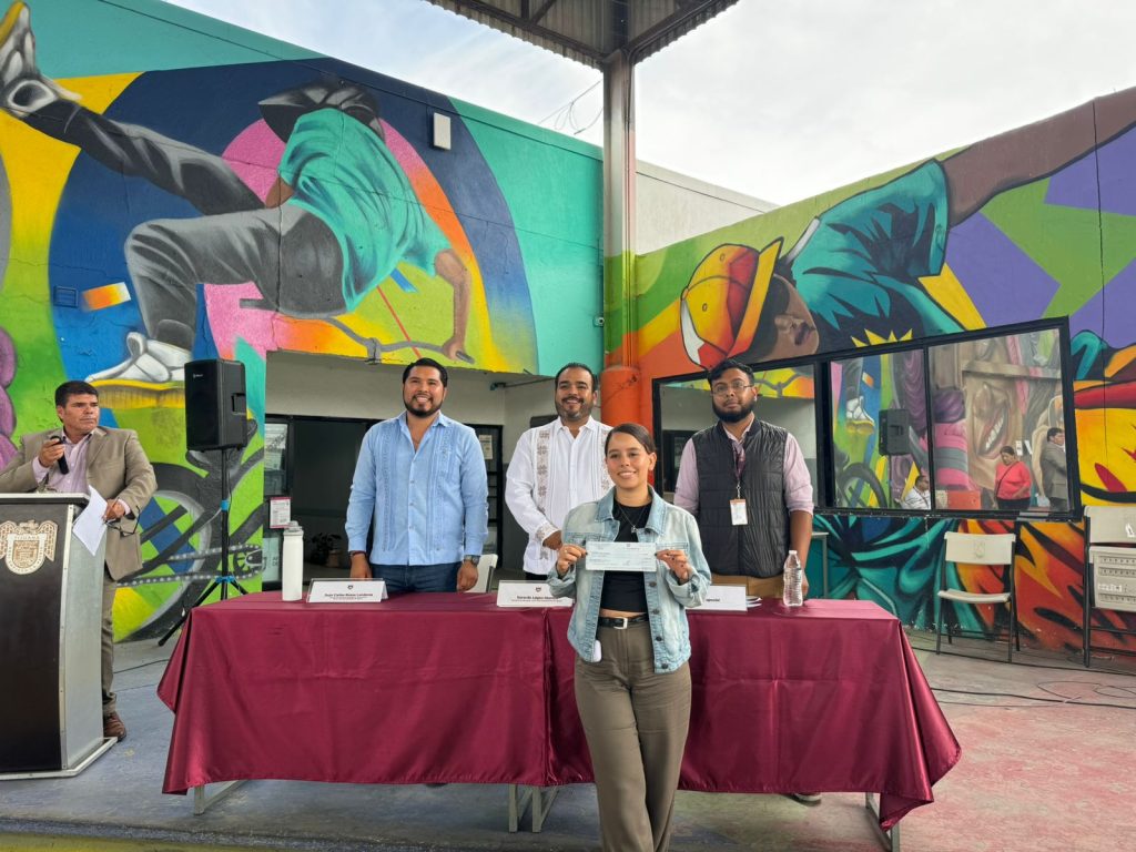 Gobierno de Montserrat Caballero entregó 200 apoyos del programa emprende en grande
