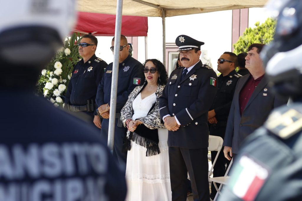 Realiza Gobierno Municipal honras fúnebres al oficial Isaías Guevara Aguilar