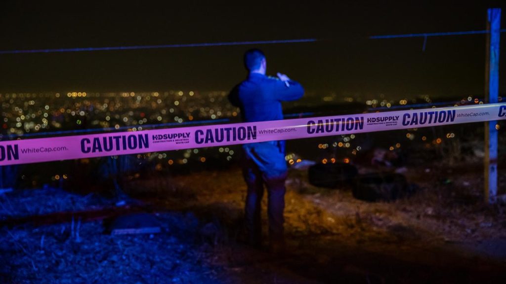 Balean a pareja y dejan narco mensaje en El Rubí
