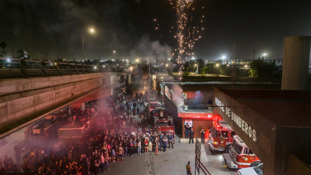 Celebran bomberos 102 años en Tijuana
