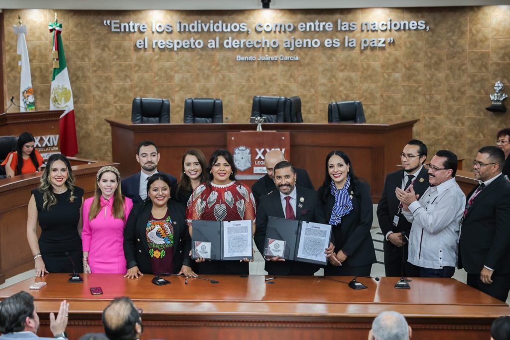 Entra en funciones nueva legislatura, la primera con mayoría de diputadas