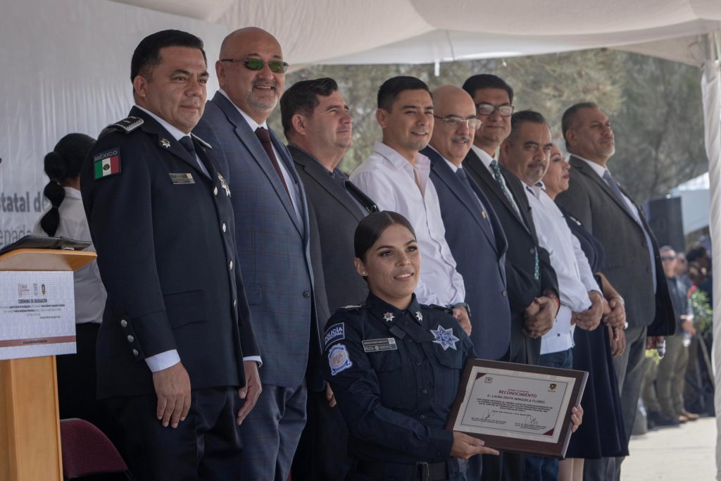 Se gradúan 243 elementos de seguridad en el Estado