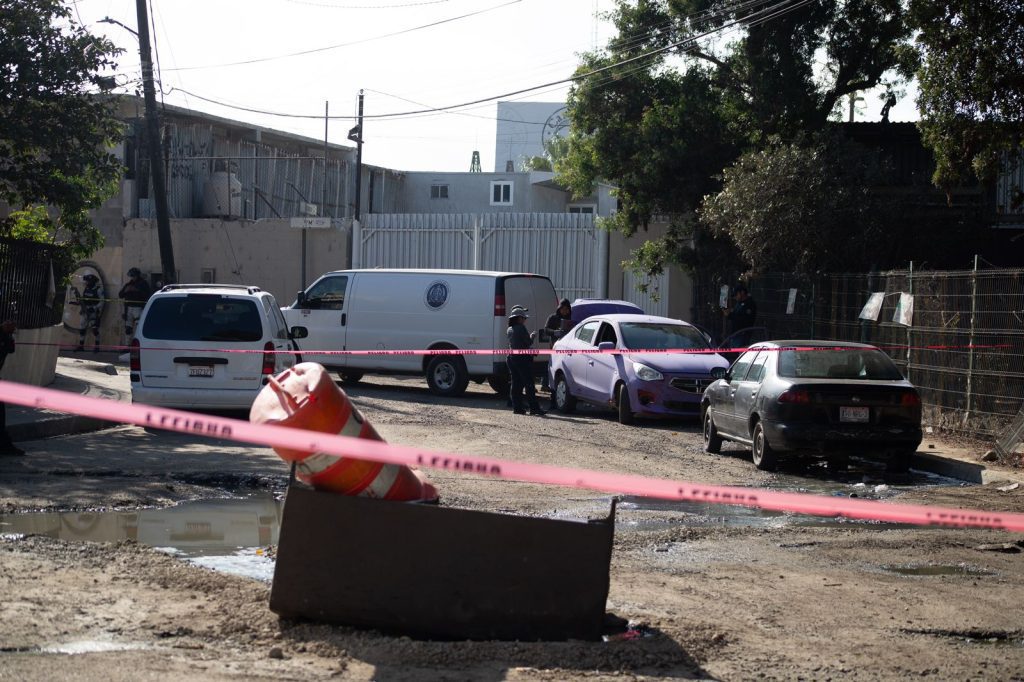 Hallan cadáver dentro de un auto en la Zona Norte