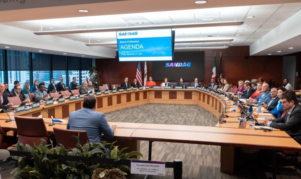 Trazará Gobierno de Ismael Burgueño una agenda binacional para atender temas de movilidad, infraestructura fronteriza, seguridad y medio ambiente Trazará Gobierno de Ismael Burgueño una agenda binacional para atender temas de movilidad, infraestructura fronteriza, seguridad y medio ambiente