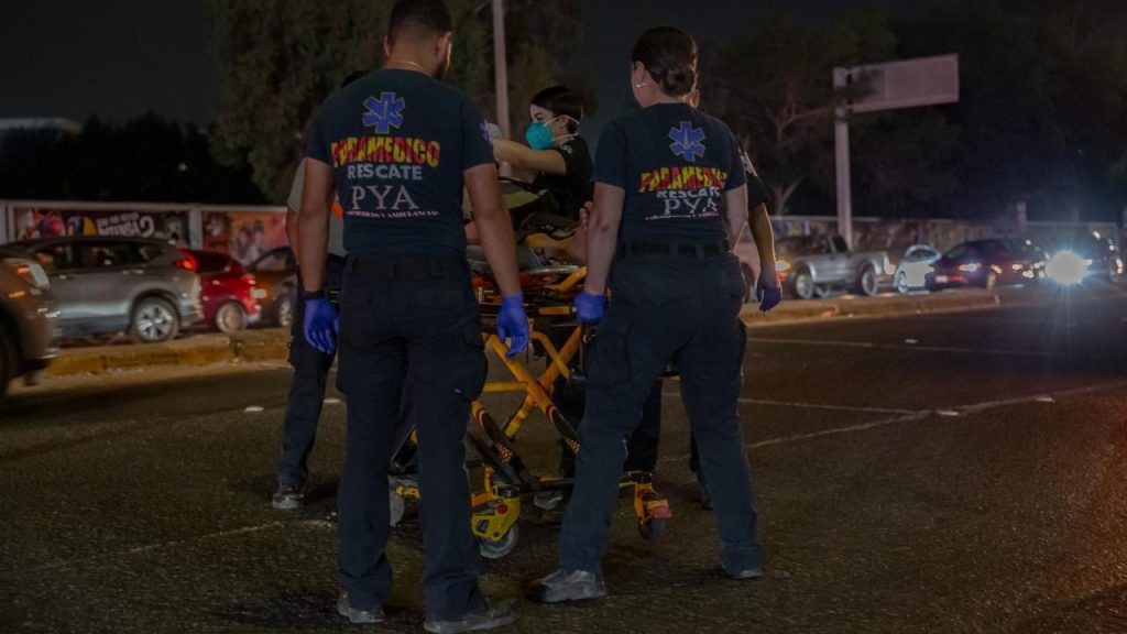 Hombre es atropellado en Zona Río