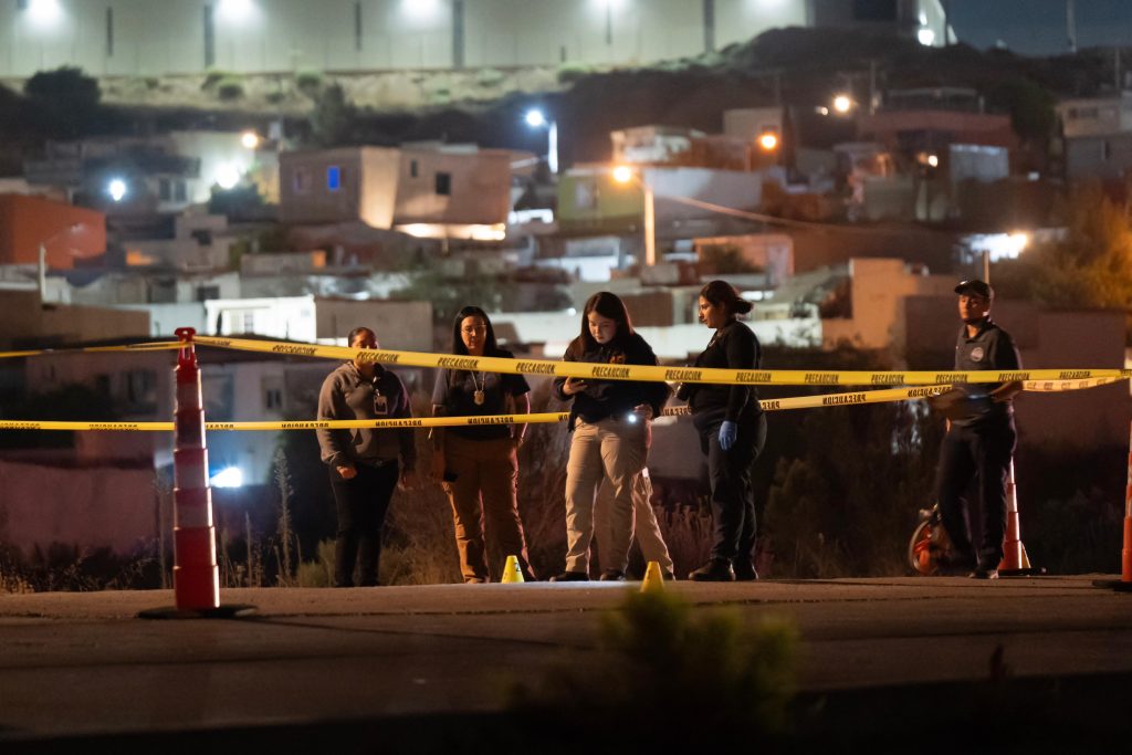Taxista ebrio atropella a un hombre en el bulevar 2000
