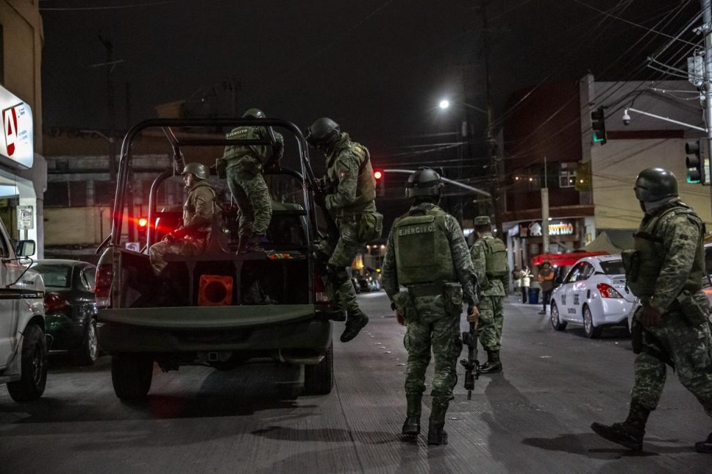 Asesinan a joven en la calle Primera Asesinan a joven en la calle Primera