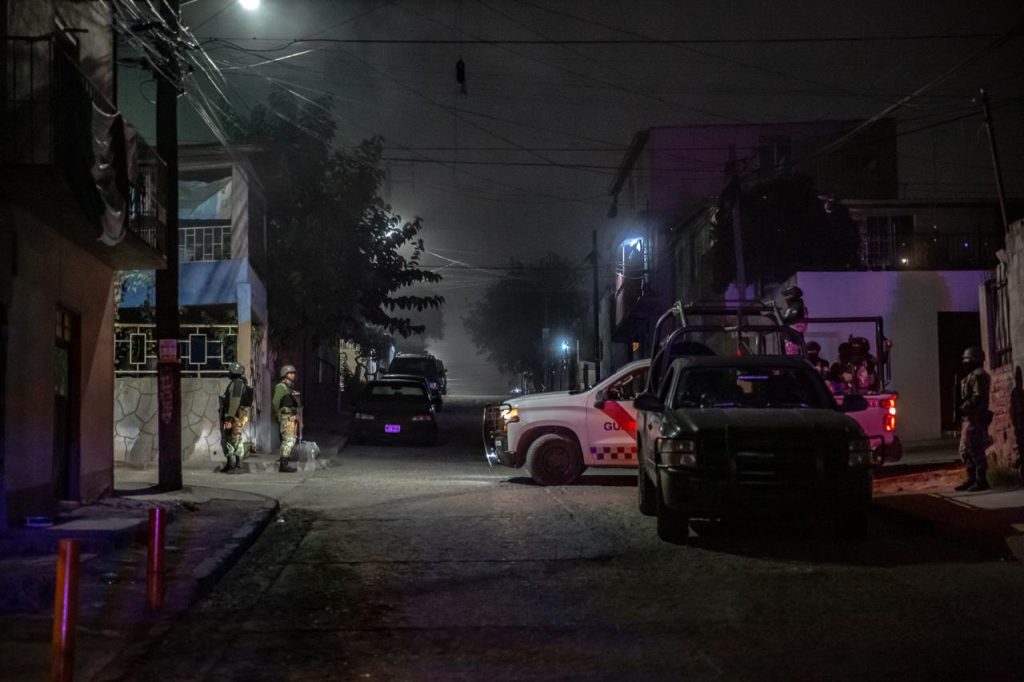 Convoy de policías fue atacado mientras realizaban un recorrido